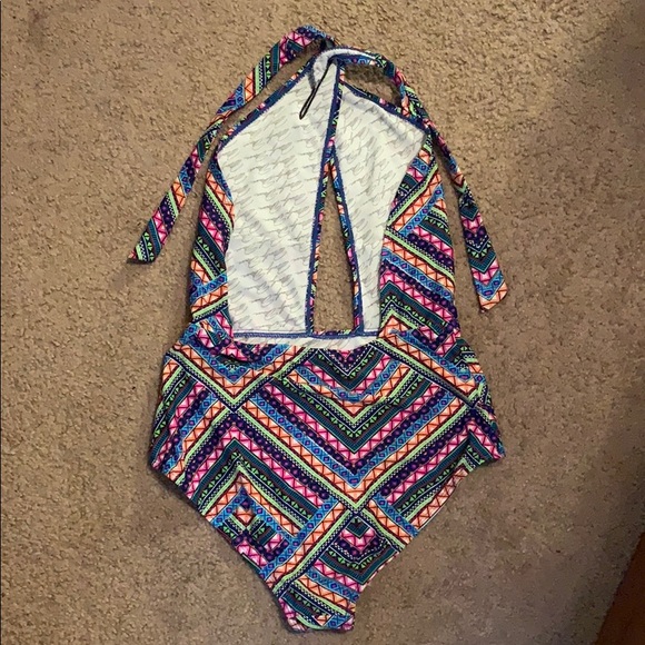 Swimsuit - Picture 2 of 2